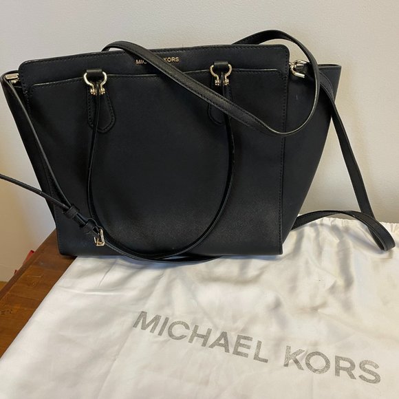 Michael Kors DEE DEE LARGE CONVERTIBLE TOTE - Picture 7 of 9